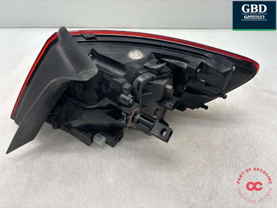 Baklykt venstre ytre til Audi A3 2016-2020 (Type III, Fase 2) (8V4 945 069|2SD012838-01|)