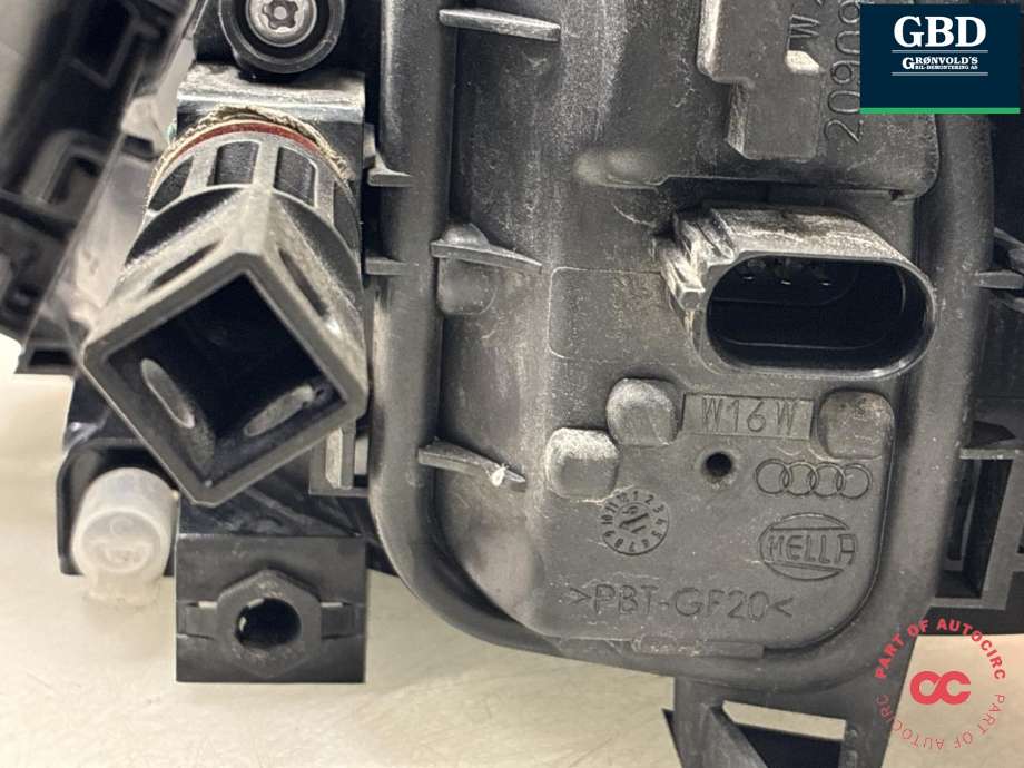 Baklykt venstre ytre til Audi A3 2016-2020 (Type III, Fase 2) (8V4 945 069|2SD012838-01|)