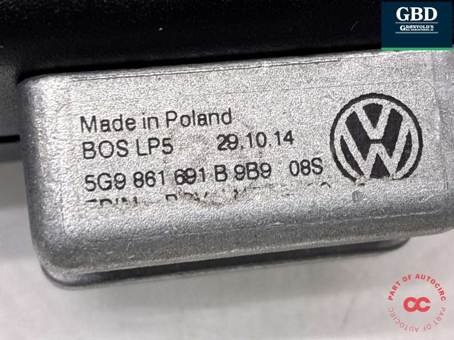 Bagasjerom rollon til VW Golf VII 2012-2017 (Fase 1)  (5G9 867 871 G|5G9 867 871 L  45W|5G9 867 871 G  45W| 5G9861691B)