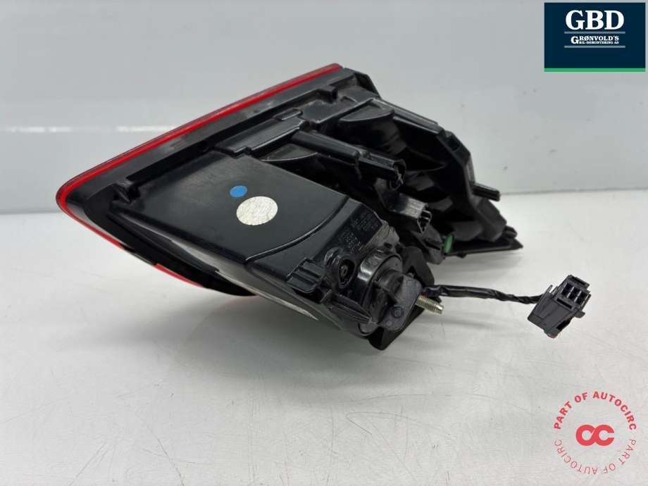 Baklykt høyre indre til Peugeot 308 2013-2021 (Type II) (96 778 182 80|)