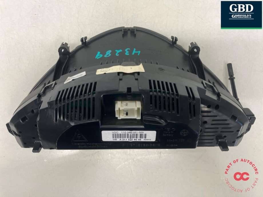 Instrumentpanel til Mercedes E-Klasse 2006-2009 (Fase 2) (W211) (W211) (VDO|A 211 440 73 11| A 211 440 72 11|A 211 440 43 11| A 211 540 44 48| A 211 540 60 48|A 211 540 07 48| 110.080 / 351.005)
