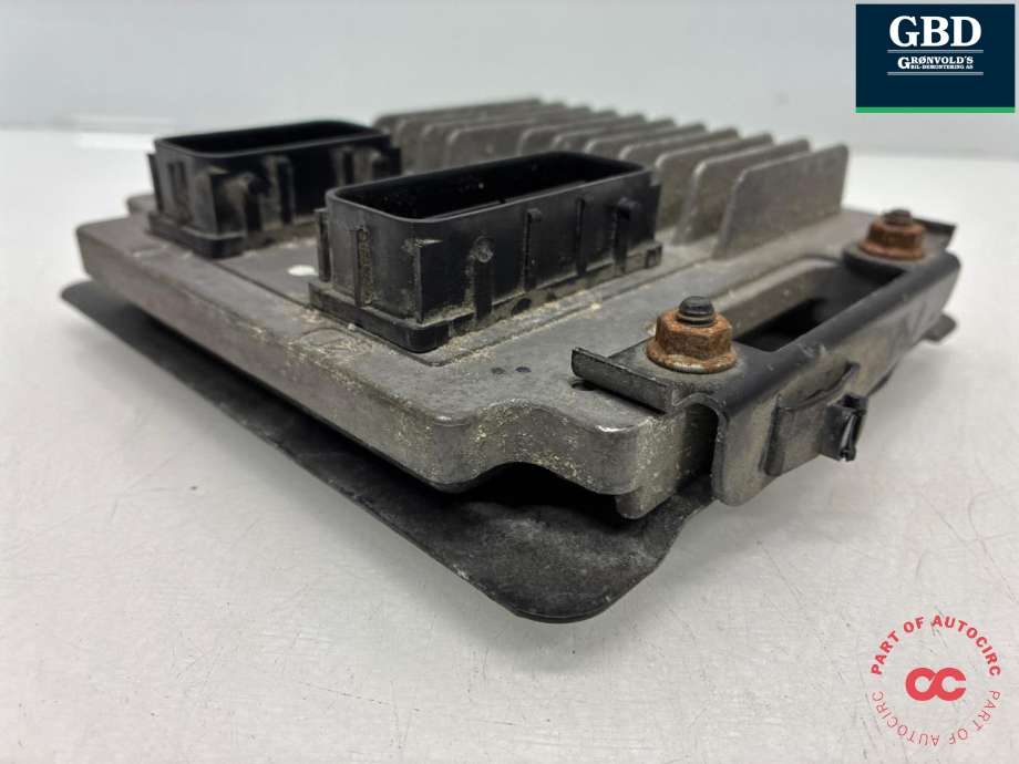 Styreenhet motor til Opel Astra J 2010-2015 (12679199|12636386|)