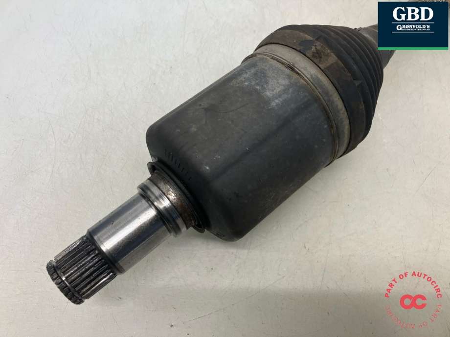 Drivaksel høyre foran, diesel/automat til Mercedes GLK 2008-2015 (X204) (X204) (A 204 330 16 00|A 204 330 27 01 |A 204 330 23 01|A 204 330 16 01)