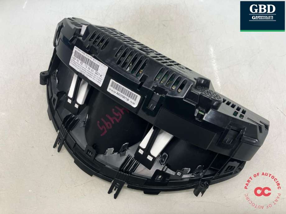 Instrumentpanel til Mercedes GLK 2008-2015 (X204) (X204) (A 204 900 62 13|A2C37587700|)