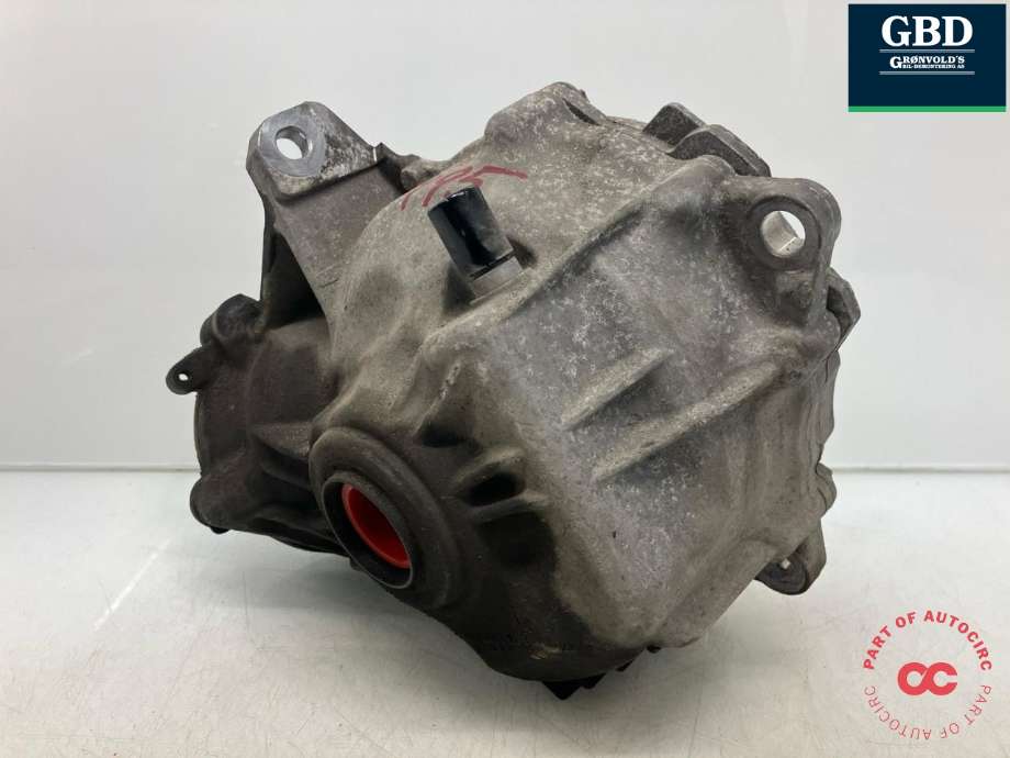 Kardang klokke foran til Mercedes GLK 2008-2015 (X204) (X204) (A 221 330 72 00|A 221 330 17 02|)