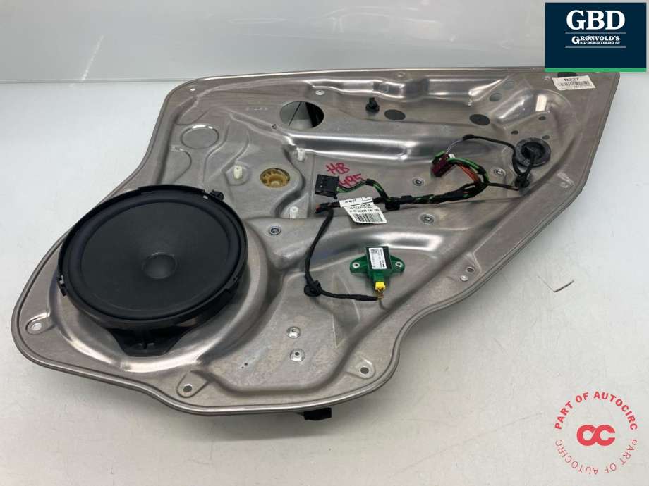 Ruteheis høyre bak til Mercedes GLK 2008-2015 (X204) (X204) (A 204 730 12 79|)