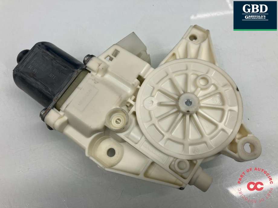 Ruteheis, kun motor, høyre bak til Mercedes GLK 2008-2015 (X204) (X204) (A 204 820 06 42|0 130 822 504|)