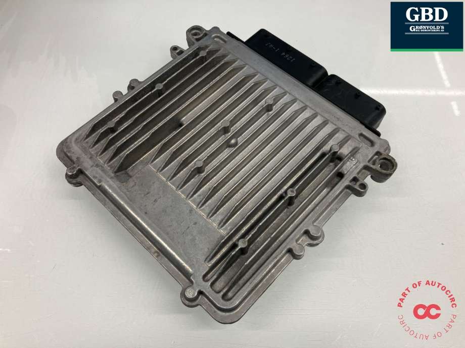 Styreenhet motor til Mercedes GLK 2008-2015 (X204) (X204) (BOSCH|A 651 900 25 01|A 651 901 13 01|0 281 018 333)