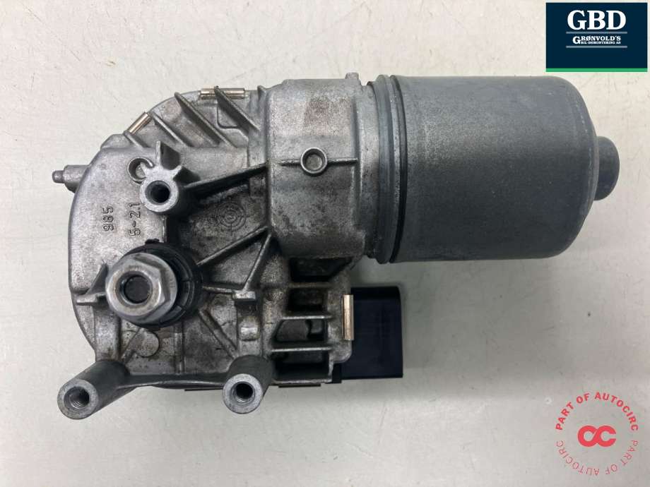 Viskermotor frontrute til Mercedes GLK 2008-2015 (X204) (X204) (BOSCH|A 204 820 13 40|1 397 220 668|)