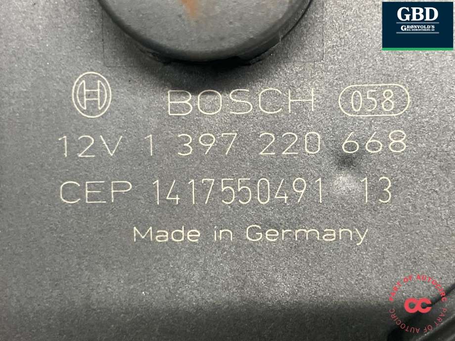 Viskermotor frontrute til Mercedes GLK 2008-2015 (X204) (X204) (BOSCH|A 204 820 13 40|1 397 220 668|)