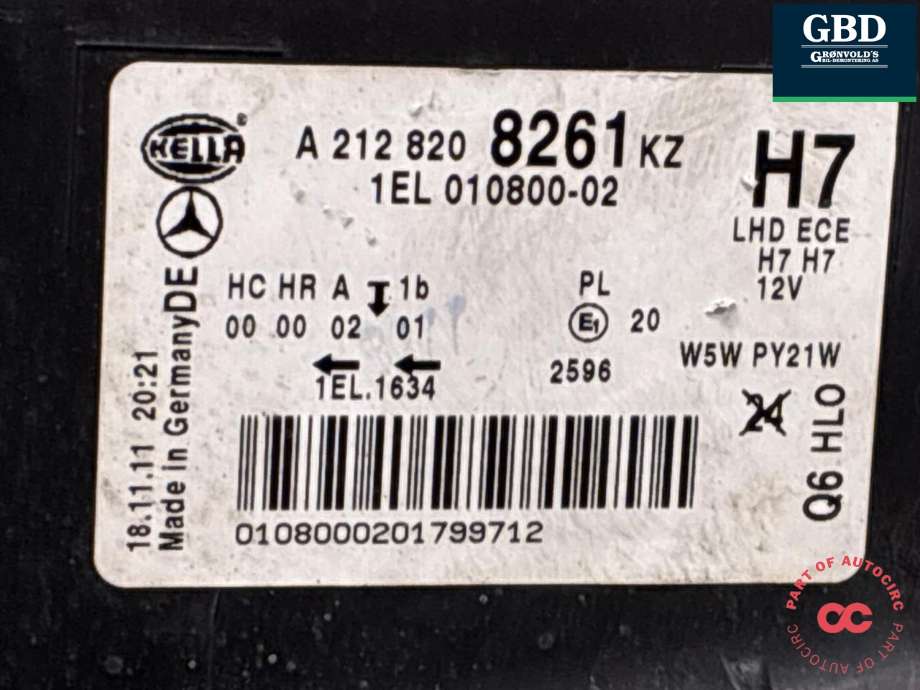 Frontlykt høyre halogen til Mercedes E-Klasse 2009-2013 (Fase 1) (W212) (W212) (A 212 820 82 61|A 212 820 02 61|)