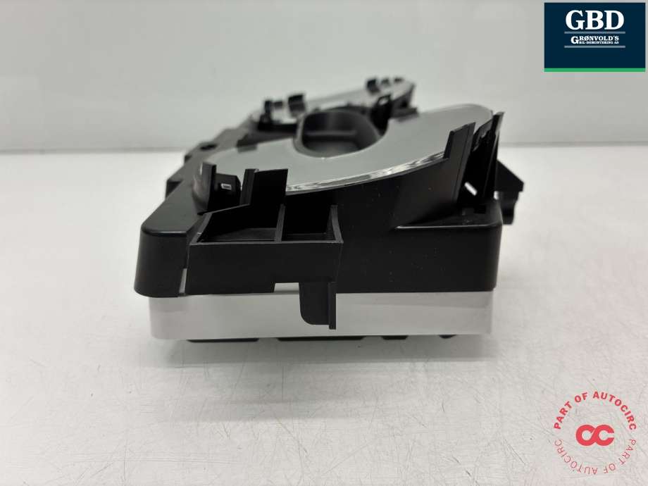 Instrumentpanel til Renault Captur 2013-2020 (Type I) (248100202R|248104403R|)