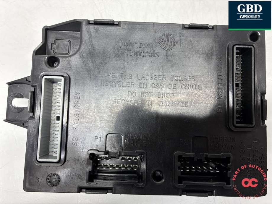 Styreenhet comfort (BCM) til Renault Captur 2013-2020 (Type I)  (284B18768R|284B14456R|)