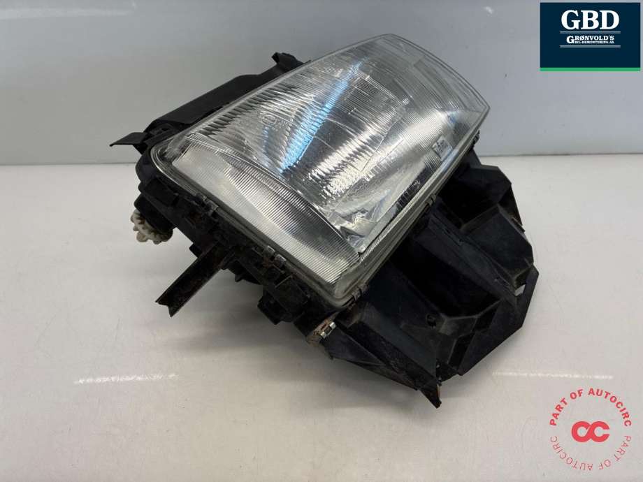 Frontlykt høyre halogen til VW Transporter / Caravelle 1990-2003 (T4) (T4) (VALEO|7D2 941 010 K|701 941 010 K|)