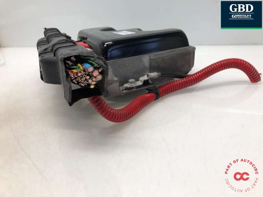 Styreenhet comfort (BCM) til Tesla Model Y 2021-2024 (Type I) (1583991-03-C|1583991-10-D|TG3220160013RK)