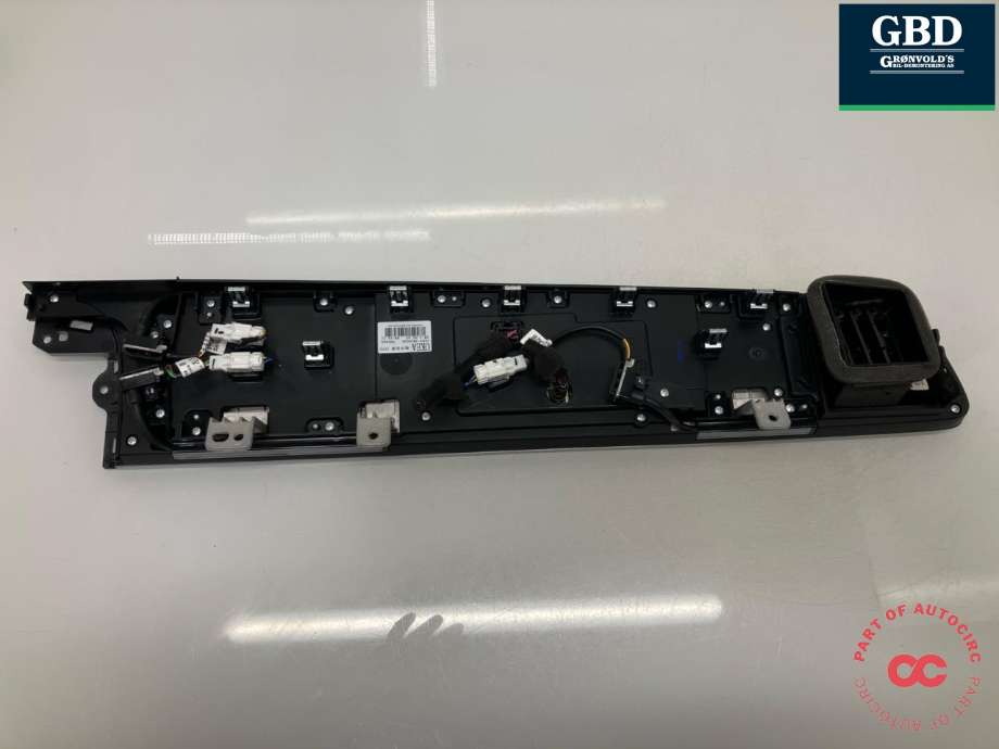 Instrumentpanel til BYD Sealion 2024-->>  (UKEA-3820030|)