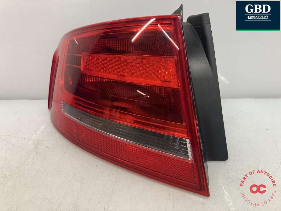 Baklykt venstre ytre til Audi A4 2007-2014 (Type IV) (B8) (B8) (HELLA|8K5 945 095 D|)