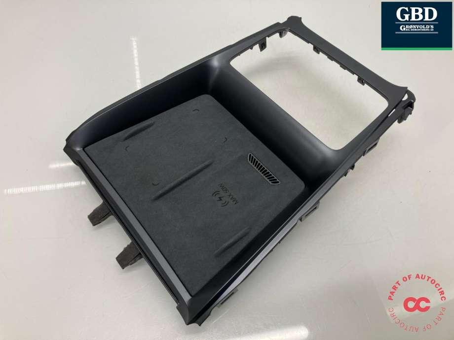 Dashbord trådløs mobillader til BYD Sealion 2024-->>  (UKEAU-3643700-D1|UKEAU-5305040A|)