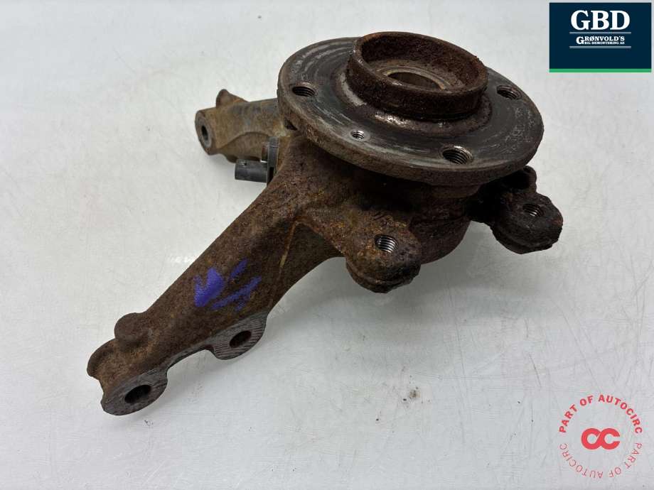 Hjulspindel venstre foran til Peugeot e-2008 2019-->>  (98 265 324 80|)