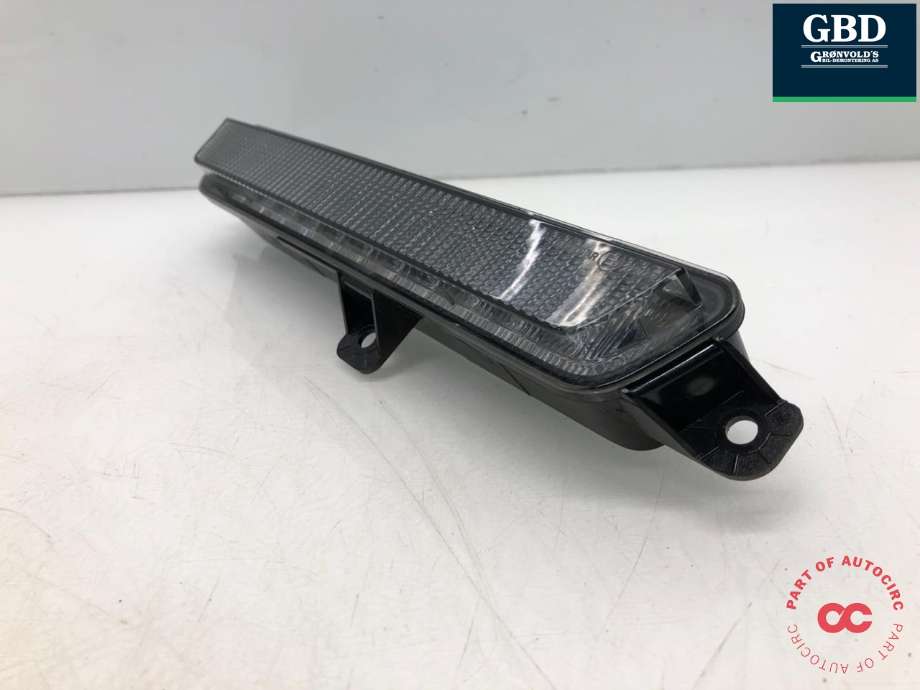 Baklykt midtre til Opel Astra L 2022-->>  (98 395 799 80|9102002132|3202002132)