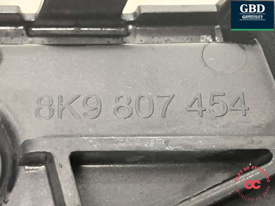 Støtfanger bak feste til Audi A4 2007-2014 (Type IV) (B8) (B8) (8K9 807 454|)