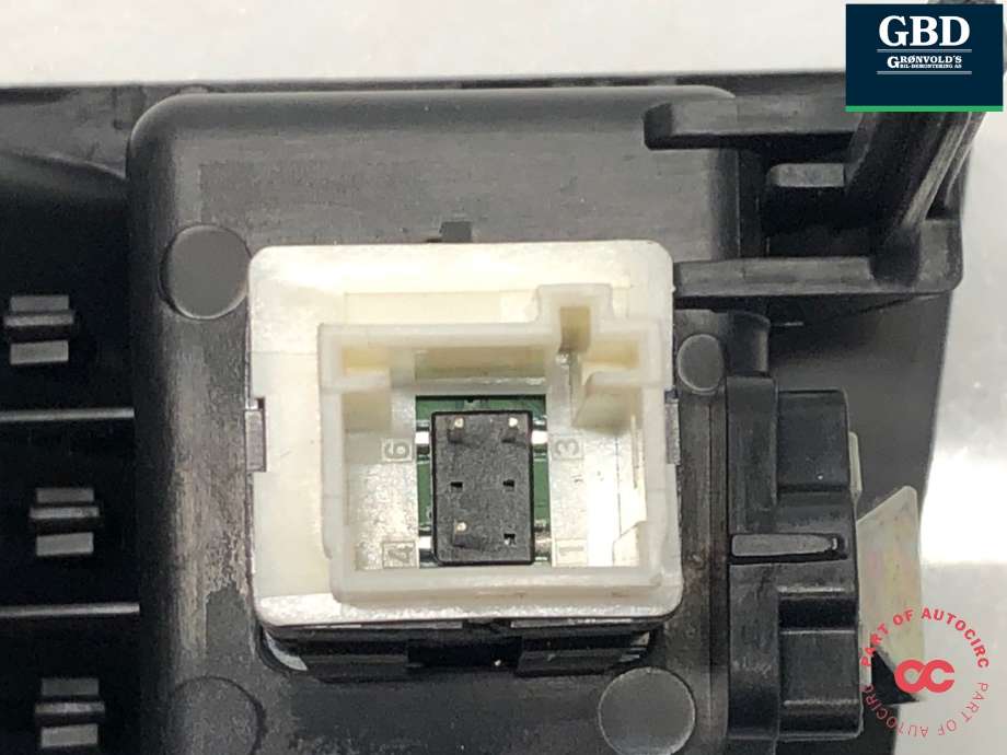Dashbord friskluftdyse til Opel Astra L 2022-->>  (9840073980|9840073980A|)