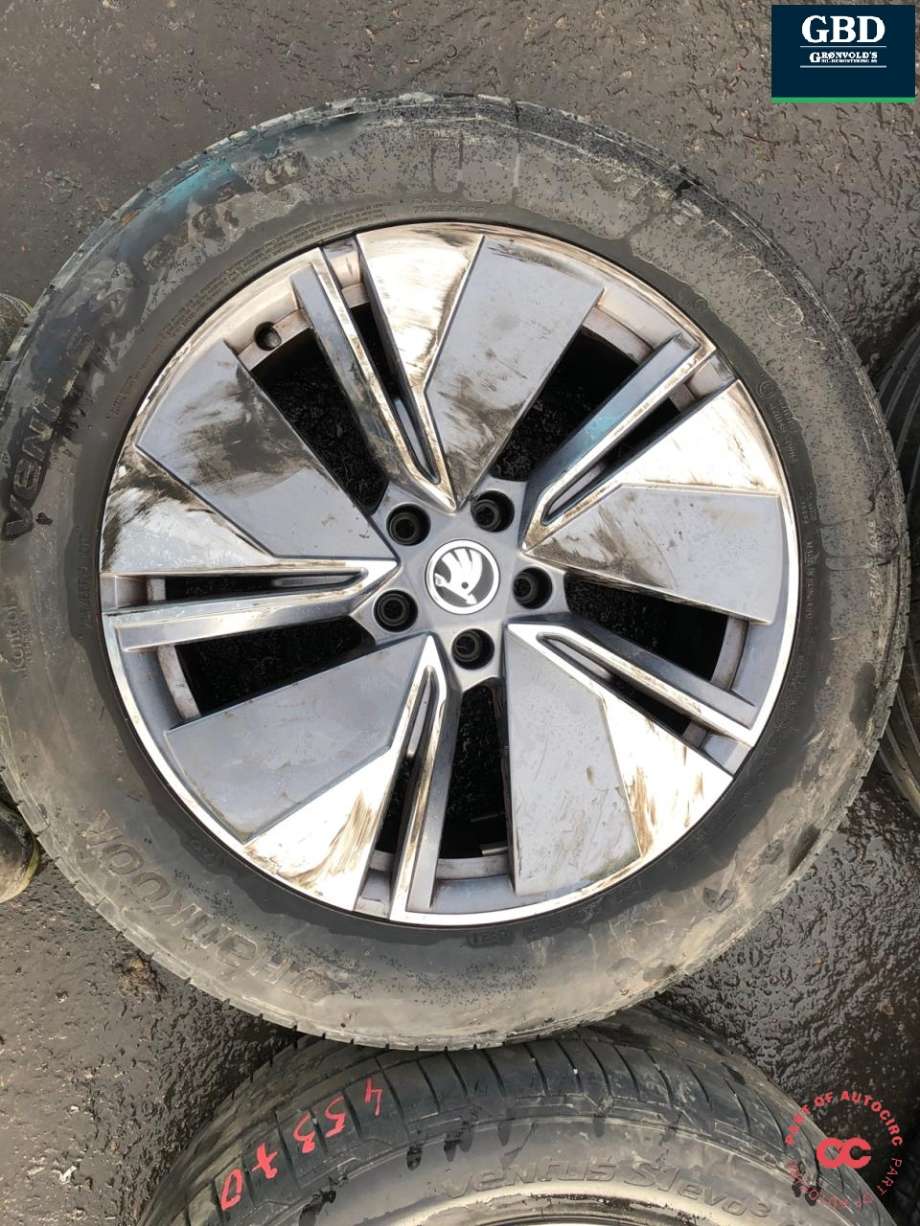 Hjulsett aluminium sommer til Škoda Enyaq 2021-->>  (HANKOOK|235-55-19 | PROD 0421|8 J X 19 | ET 45|4|7 MM)