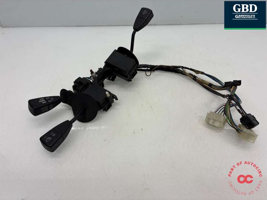 Bryter combi til BMW 5-Serie 1988-1996 (E34) (E34) (61 31 8 350 983|61 31 1 388 487| 61 31 1 388 470|)