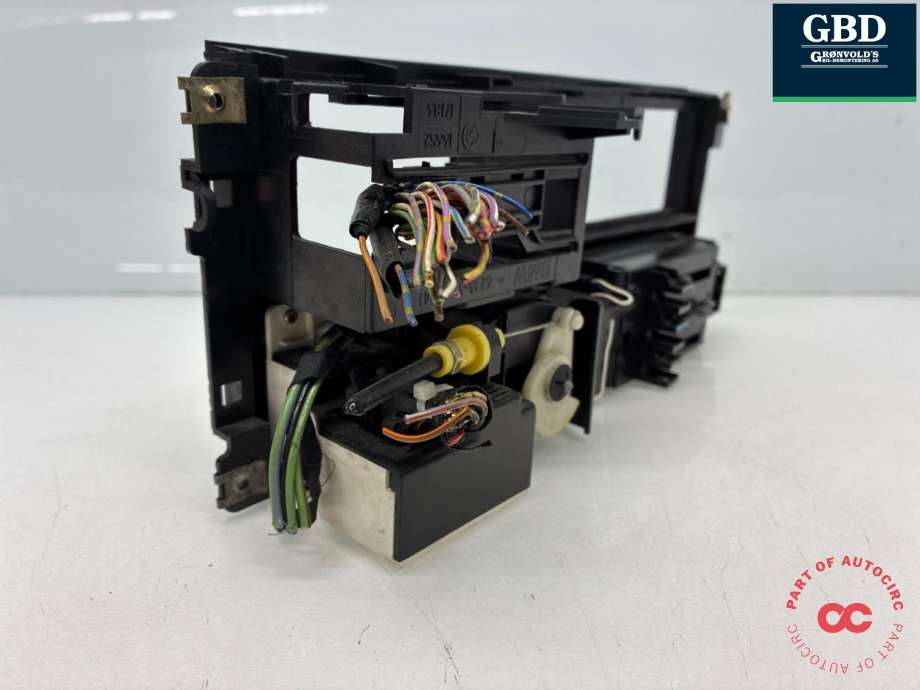 Varmeapparat betjening til BMW 5-Serie 1988-1996 (E34) (E34) (64 11 1 384 294|62|13-1384141|)