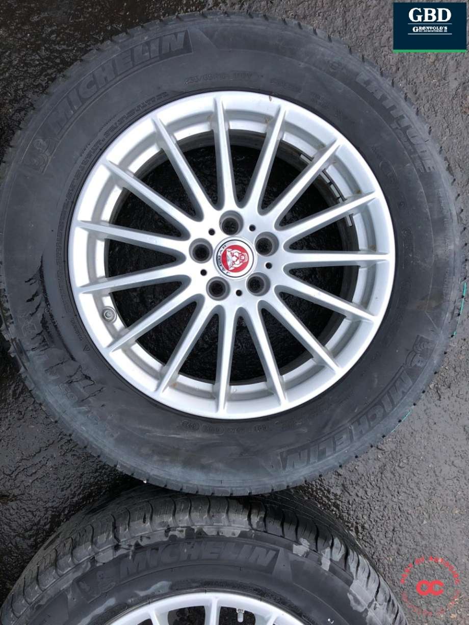 Hjulsett aluminium sommer til Jaguar I-PACE 2018-->> (MICHELIN|235-65-18 | 11OV | PROD 3020|7|5 J X18 | ET 45|4|5 MM)