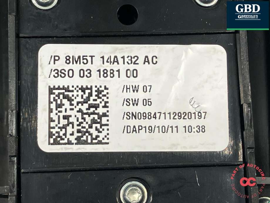 Bryter ruteheis førerdørspanel til Ford Kuga 2008-2012 (Type I) (1547152|8M5T-14A132-AC|)