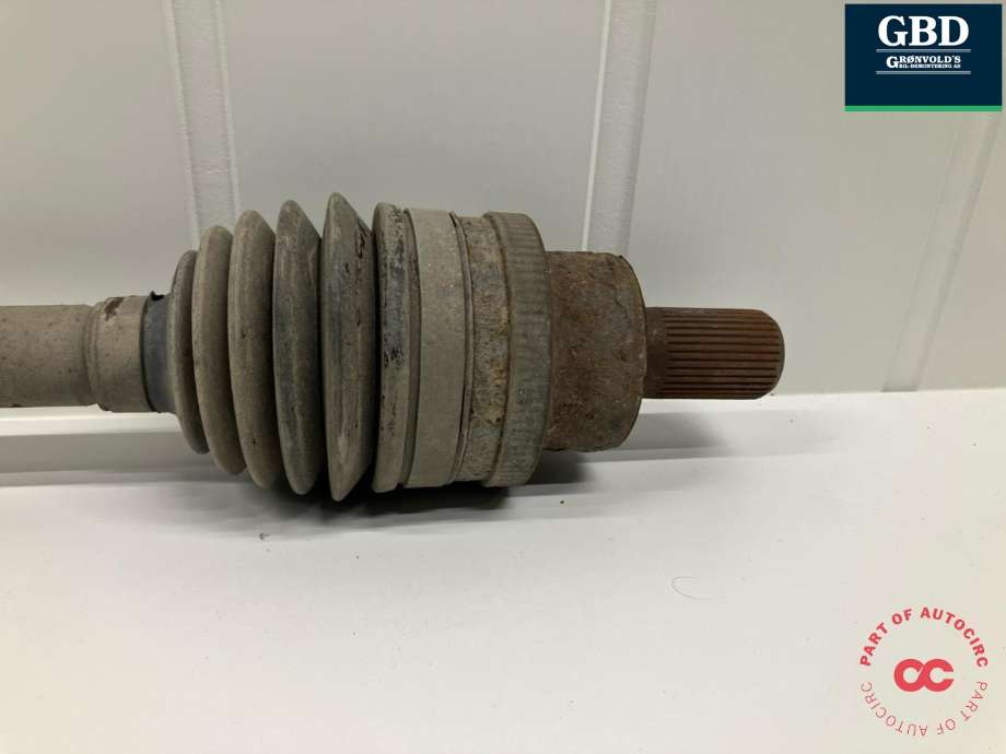 Drivaksel høyre bak, diesel/automat til Ford Kuga 2008-2012 (Type I)  (1565594|AG9N-4B402-AA|)