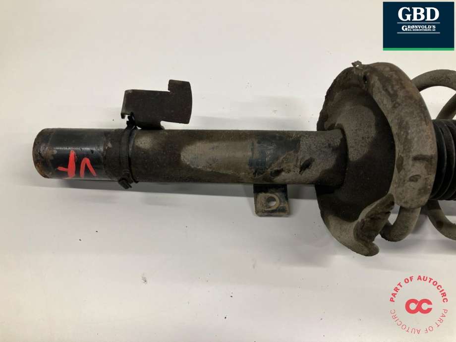 Fjærbein venstre foran til Ford Kuga 2008-2012 (Type I)  (1683582|8V41-18K001-FA|)