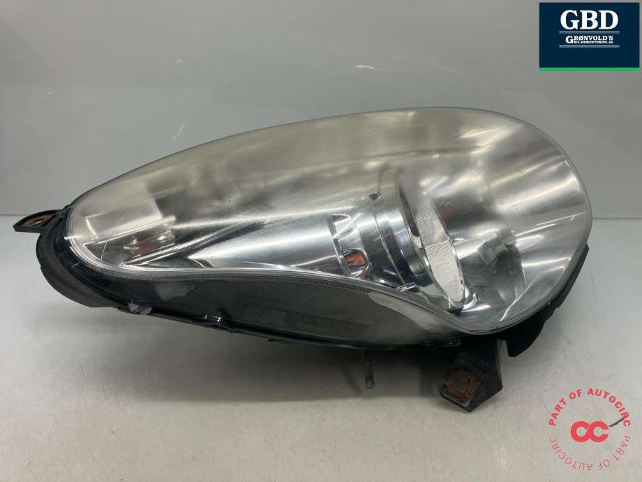 Frontlykt høyre halogen til Opel Combo D 2012-2018  (95526867|95512504|)