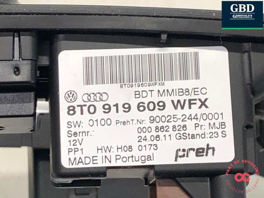 Bilstereo navigasjon betjeningspanel til Audi Q5 2008-2012 (Type I, Fase 1)  (8T0 919 609|8T0 919 609    WFX|8T0 919 611    WFX)