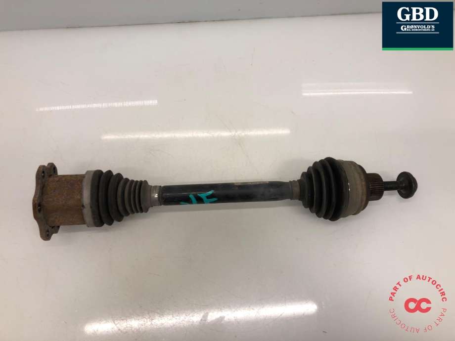 Drivaksel venstre foran, diesel/manuell til Audi Q5, 2008-2012 (Type I, Fase 1)  (8R0 407 271 B)