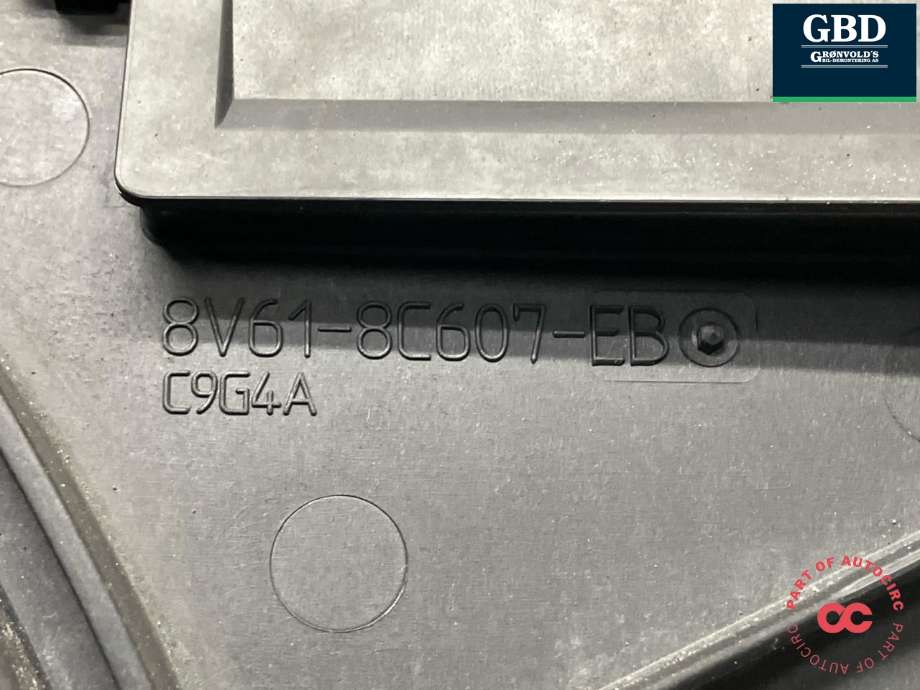 Kjølevifte elektrisk til Ford Focus 2011-2014 (Type III, Fase 1)  (2269553|8V61-8C607-EE|8V61-8C607-EB)