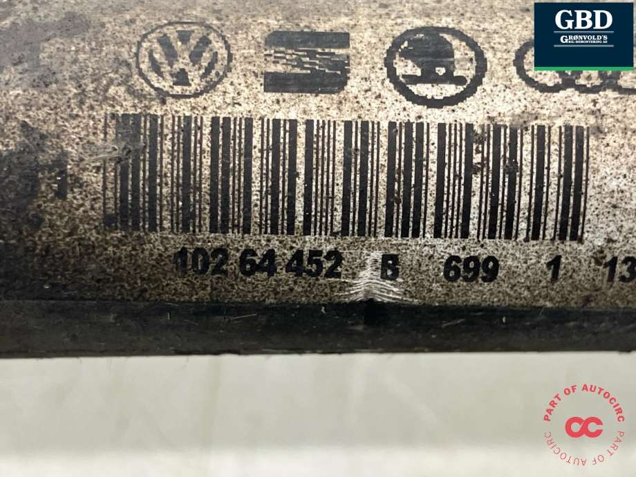 Drivaksel venstre foran, diesel/automat til VW Amarok 2010-2016 (Type I, Fase 1)  (2H0 407 271 D|2H0 407 271 DX|102 64 452)
