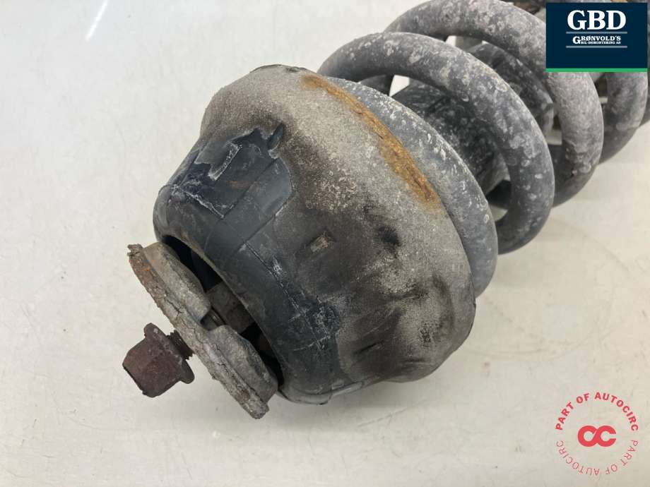 Fjærbein venstre foran til VW Amarok 2010-2016 (Type I, Fase 1)  (2H0 413 031 N|2H0 413 031 K|)