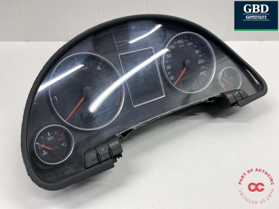 Instrumentpanel til Audi A4 2004-2008 (Type III) (B7) (B7) (8E0 920 932 X|)