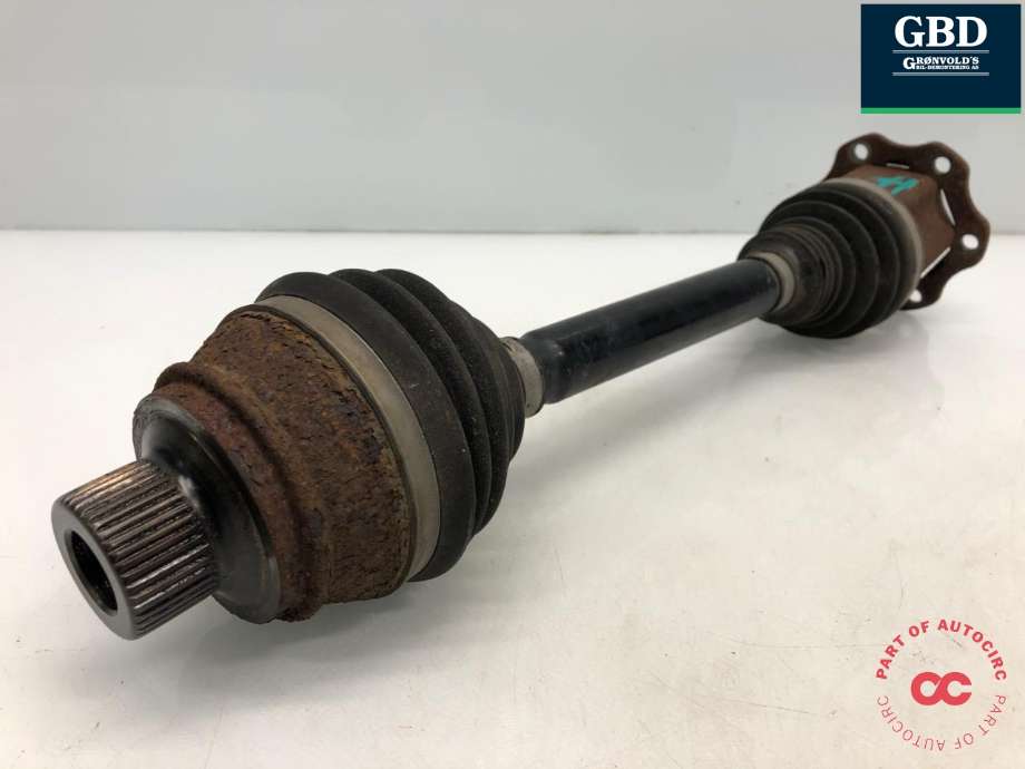 Drivaksel høyre foran, diesel/automat til Audi A8 2010-2013 (Type III, Fase 1)  (4G0 407 271 F|8R0 407 271 C|)