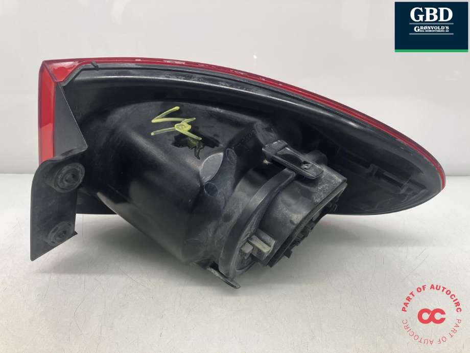 Baklykt venstre ytre til VW Tiguan 2007-2011 (Type I, Fase 1)  (5N0 945 111 D|5N0 945 095 H|)