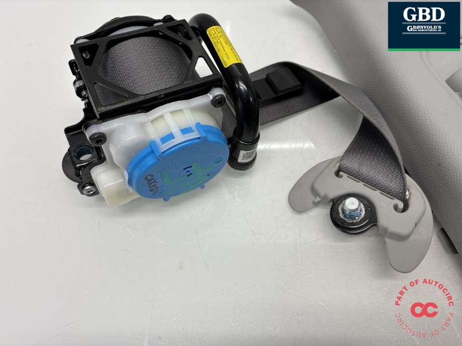 Sikkerhetsbelte foran venstre til Kia Soul 2014-2019 (Type II) (88810B 2100GA6|)