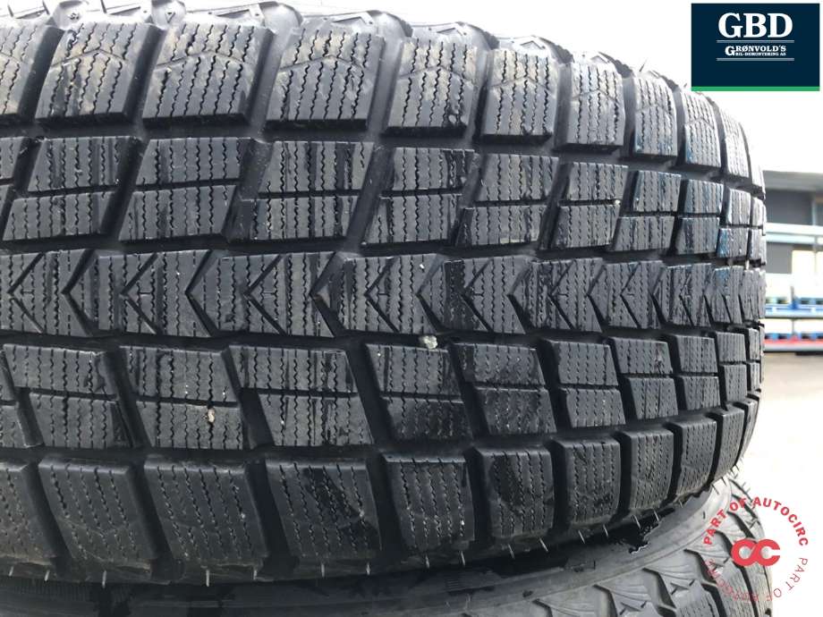 Hjulsett aluminium vinter til Mercedes GL 2006-2012 (X164) (X164) (NEXEN|WINGUARD ICE SUV | UTEN PIGG | 265-50-20 | 111 T|PROD 2423 | 8|5 J X 20 | ET 56|8|5 MM)