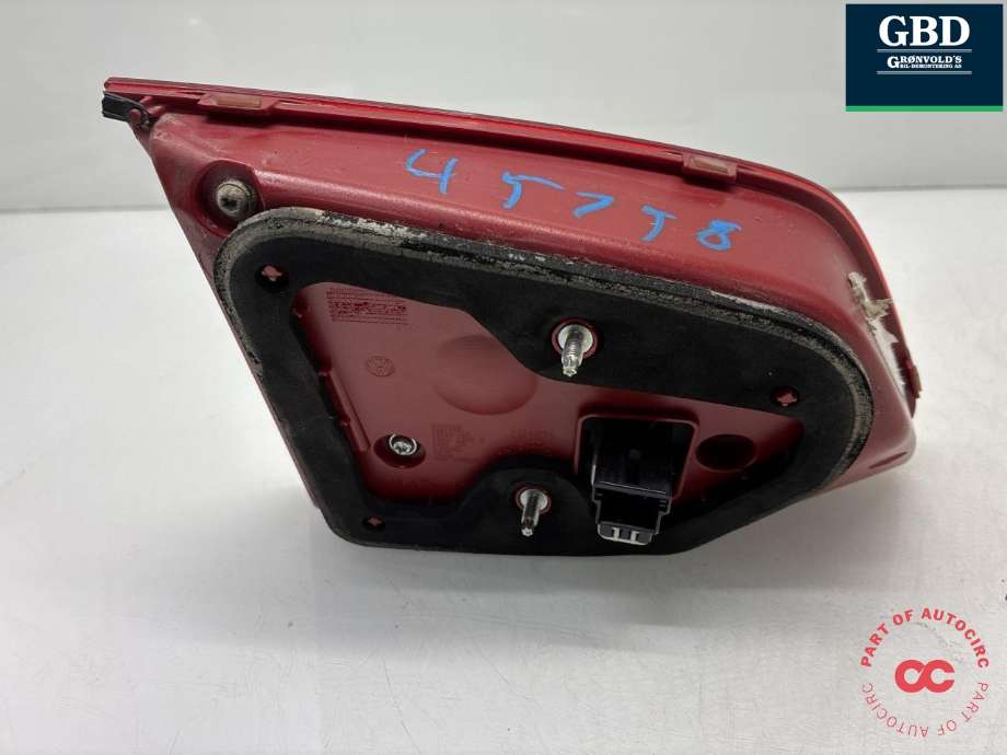 Baklykt høyre indre til VW Passat 2011-2015 (B7) (B7) (3AF 945 308 E|)