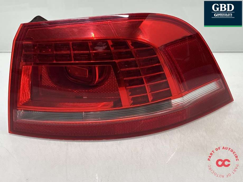 Baklykt høyre ytre til VW Passat 2011-2015 (B7) (B7) (3AF 945 208 B|)