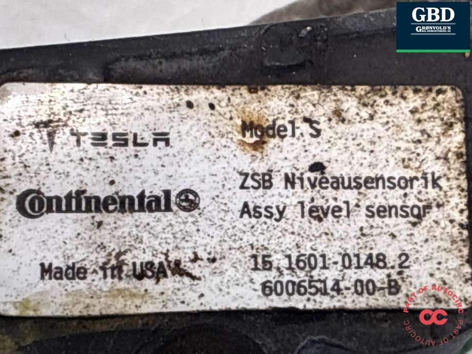 Sensor nivå, venstre foran til Tesla Model S 2013-2016 (Fase 1)  (6006516-00-B|1027941-00-A|)