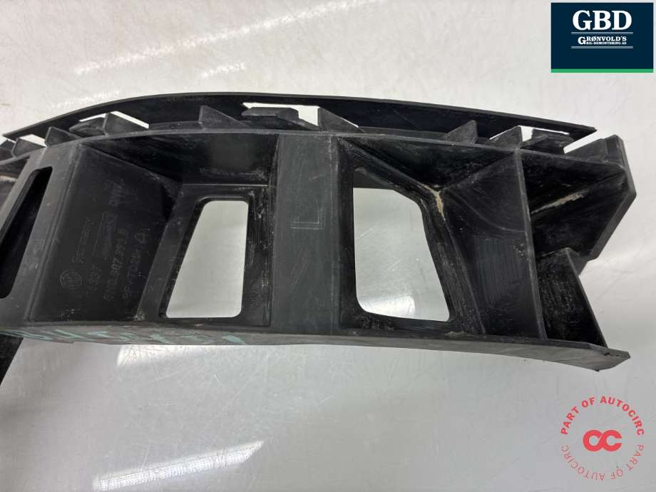 Støtfanger bak feste til VW Tiguan 2011-2016 (Type I, Fase 2)  (5N0 807 393 E|5N0 807 394 D|5N0807393B)