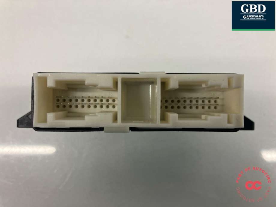 Styreenhet parkering til Mercedes GLK 2008-2015 (X204) (X204) (BOSCH|A 246 900 43 12|0 263 004 713|)