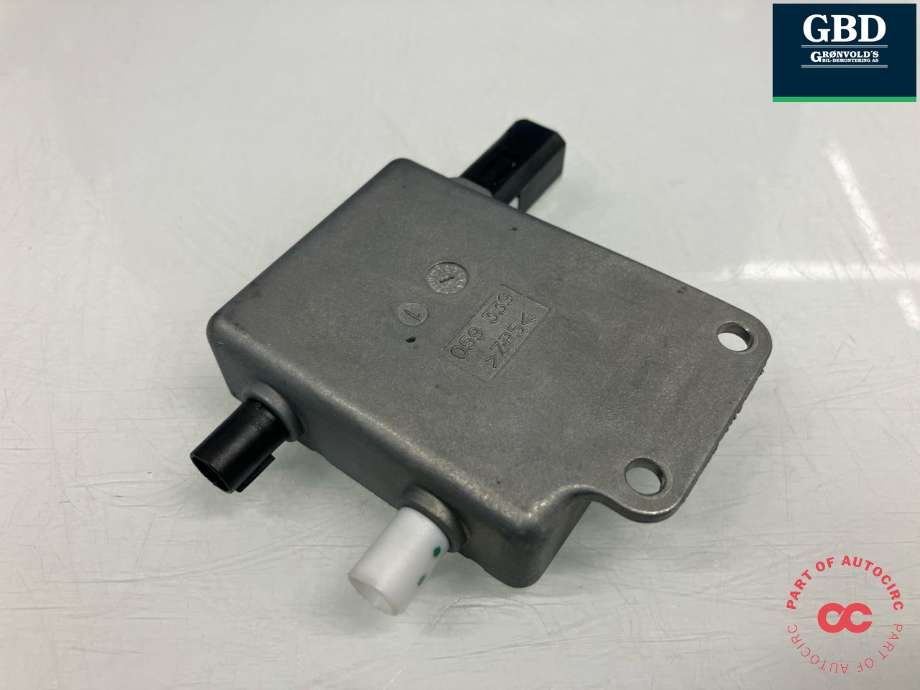 Bilstereo diverse til Mercedes GLK, 2008-2015 (X204) (X204) (A 463 820 37 89)